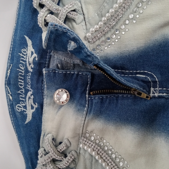 PENSAMIENTO WOMEN'S BLUE JEANS SIZE 7 WITH LOTS OF BLING - Picture 7 of 12